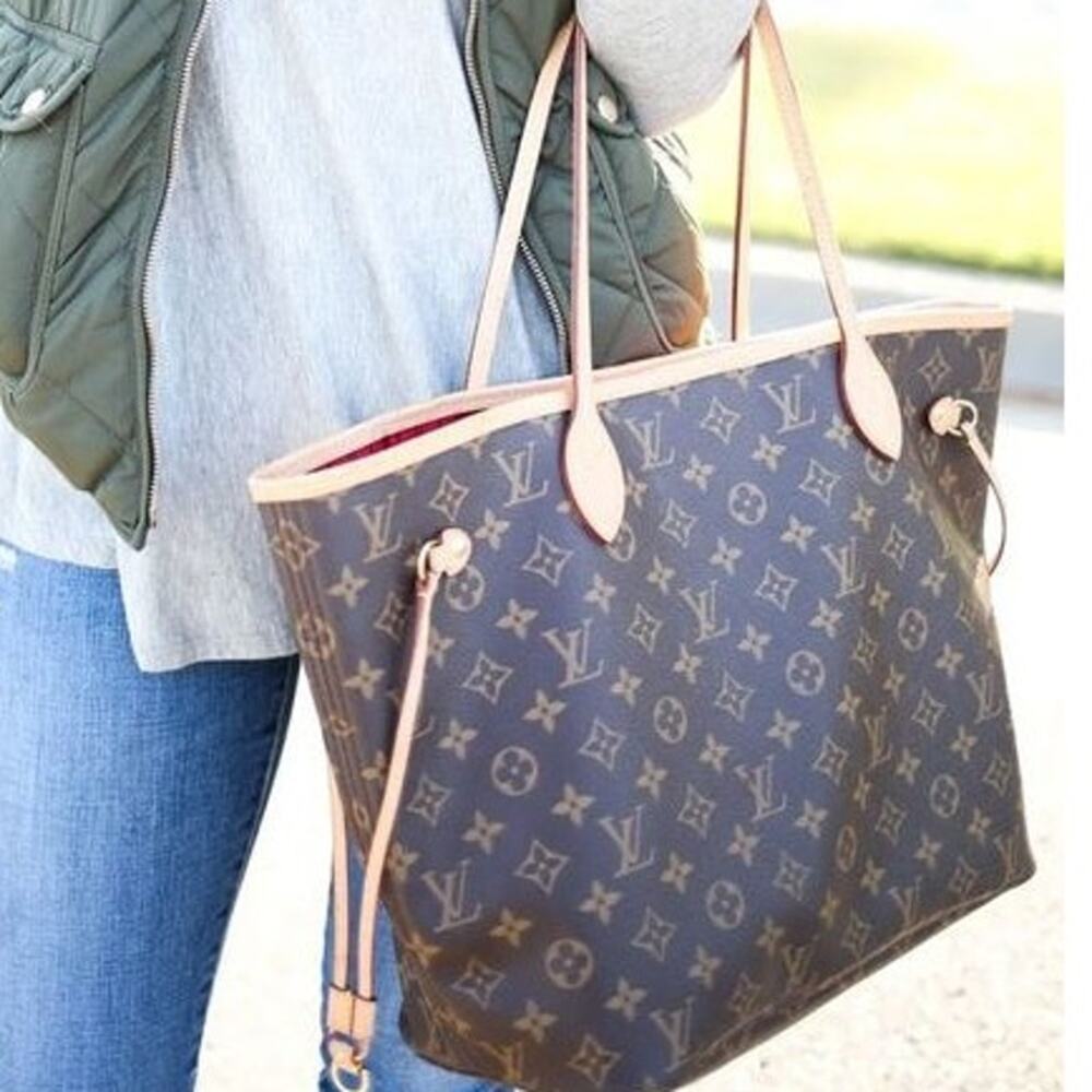 💎✨STUNNING✨💎AUTHENTIC LV Monogram Neverfull MM Tote Bag Cerise